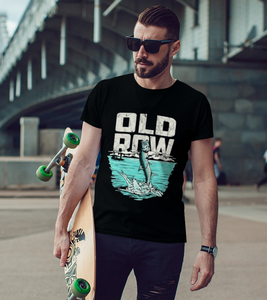 Old Row Tarpon Jumping Fishing Scene T-Shirt