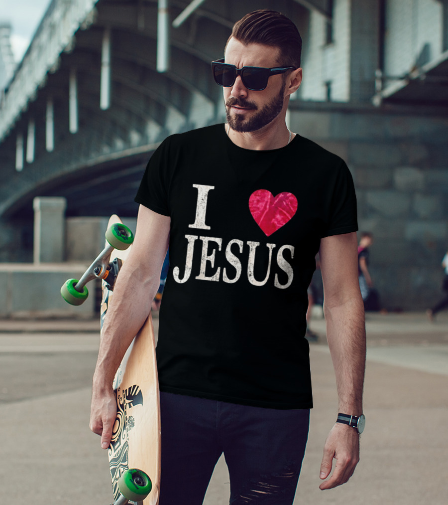 Jessie Bates III I Heart Jesus T-Shirt