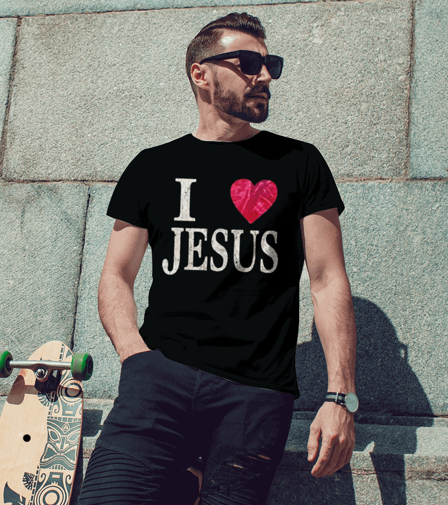 Jessie Bates III I Heart Jesus T-Shirt