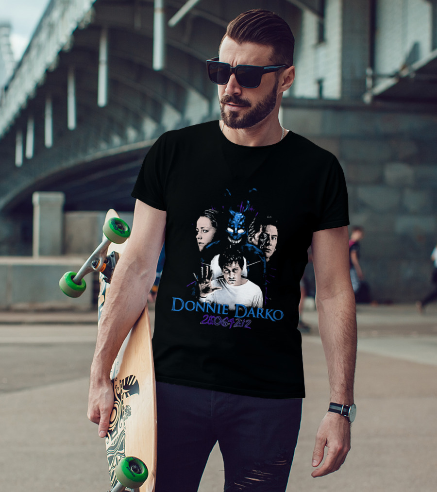 Donnie Darko 28 06 42 12 Characters And Mask T-Shirt