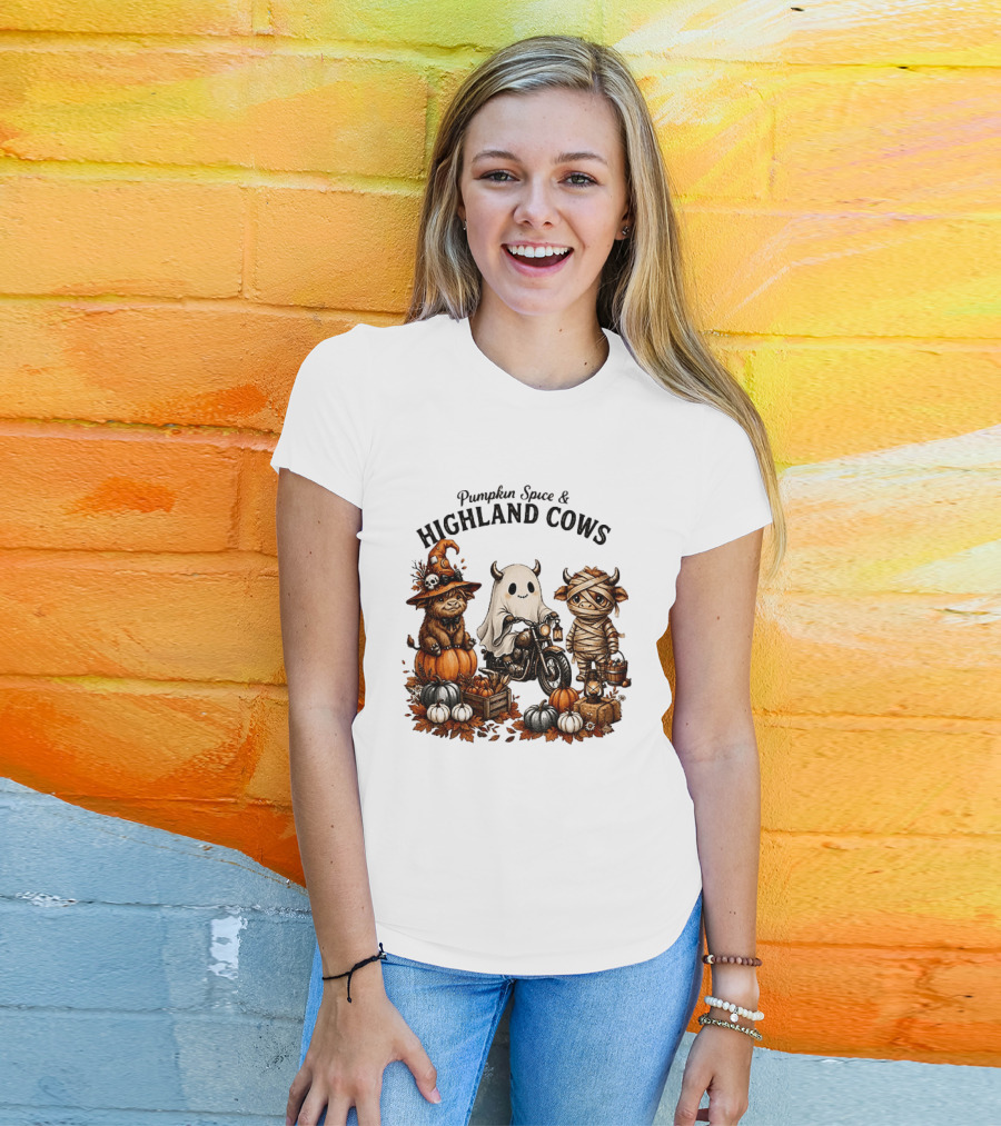 Pumpkin Spice And Highland Cows Halloween Fun T-Shirt