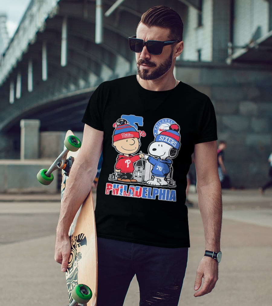 Charlie Brown And Snoopy Fist Bump Phillies Sixers Philadelphia T-Shirt