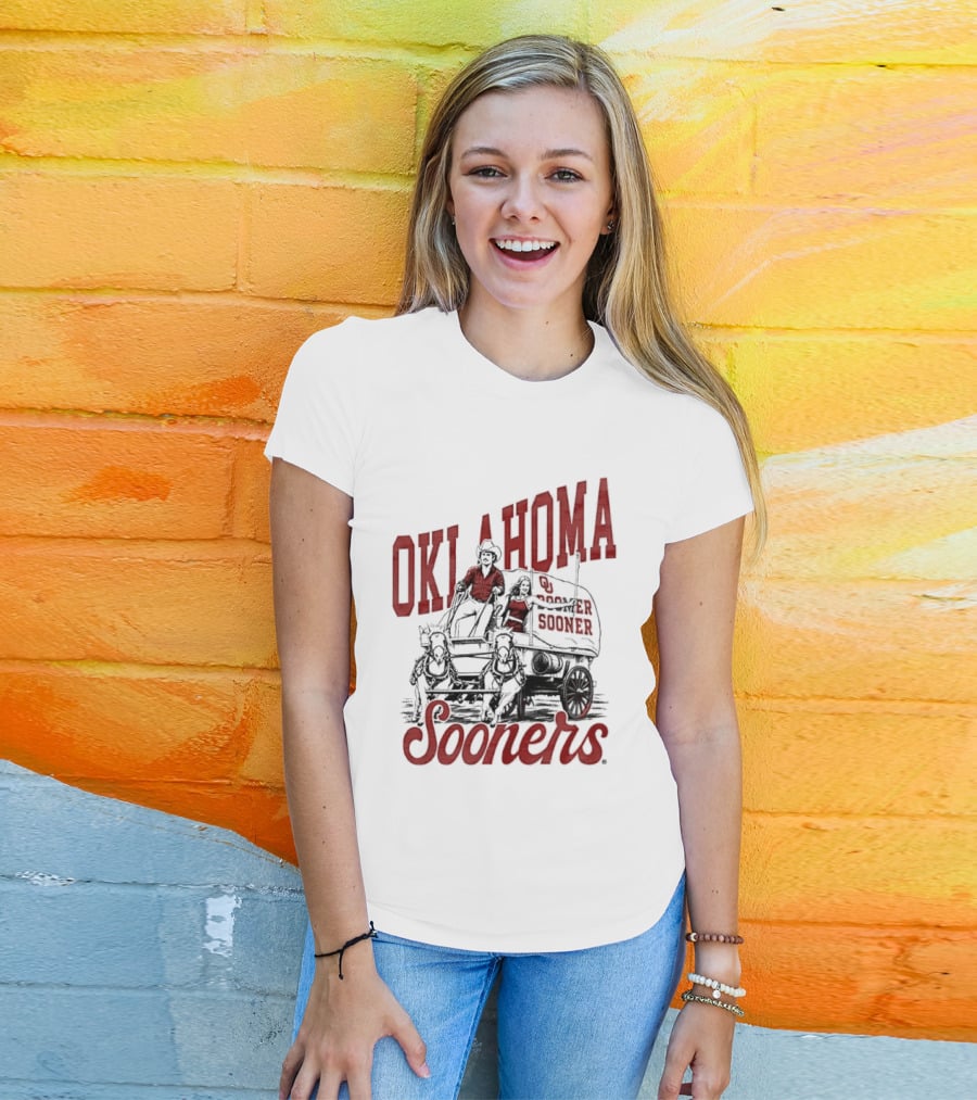 Oklahoma Sooners Boomer Sooner Horse Drawn Wagon T-Shirt