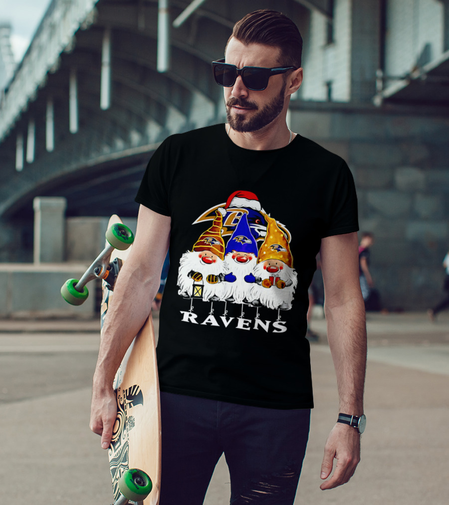 Gnomes Baltimore Ravens Christmas T-Shirt