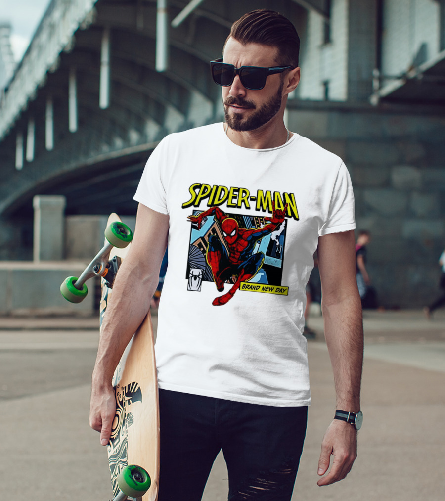 Spider Man Brand New Day Iconic Comic Style Swinging Action T-Shirt