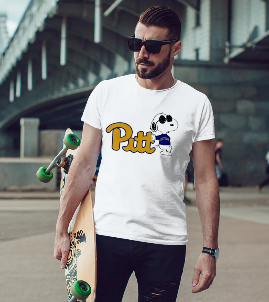 Pittsburgh Panthers NCAA Pitt Snoopy Sunglasses Cartoon T-Shirt
