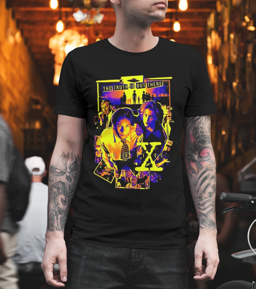 The Truth Is Out There The X Files Mulder Scully 90s TV Series T-Shirt