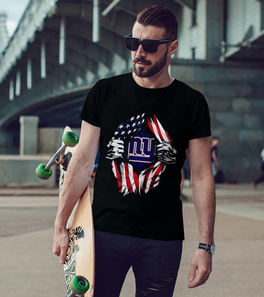 New York Giants American Flag Rip Super Man X Skull Cap Backwards T-Shirt
