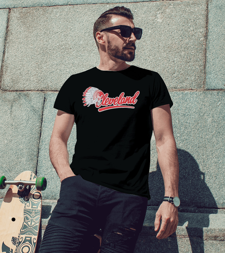 Cleveland Native American Feather Headdress Distressed Script T-Shirt