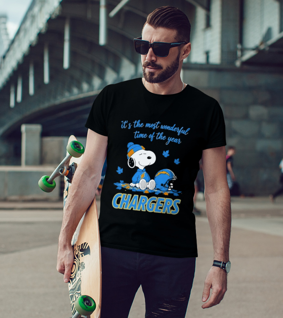 It's The Most Wonderful Time Of The Year Los Angeles Chargers Snoopy Sitting Helmet Falling Leaves T-Shirt