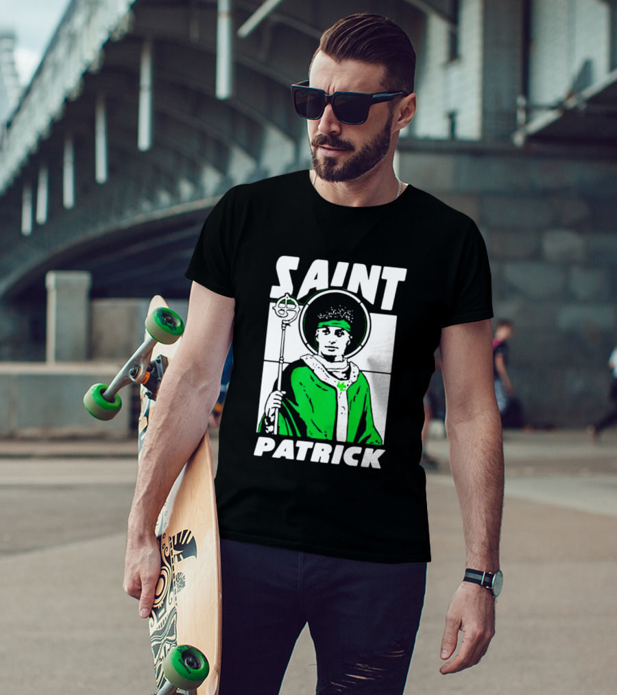 Saint Patrick Mahomes Kansas City Chiefs Iconic Green Halo And Staff T-Shirt