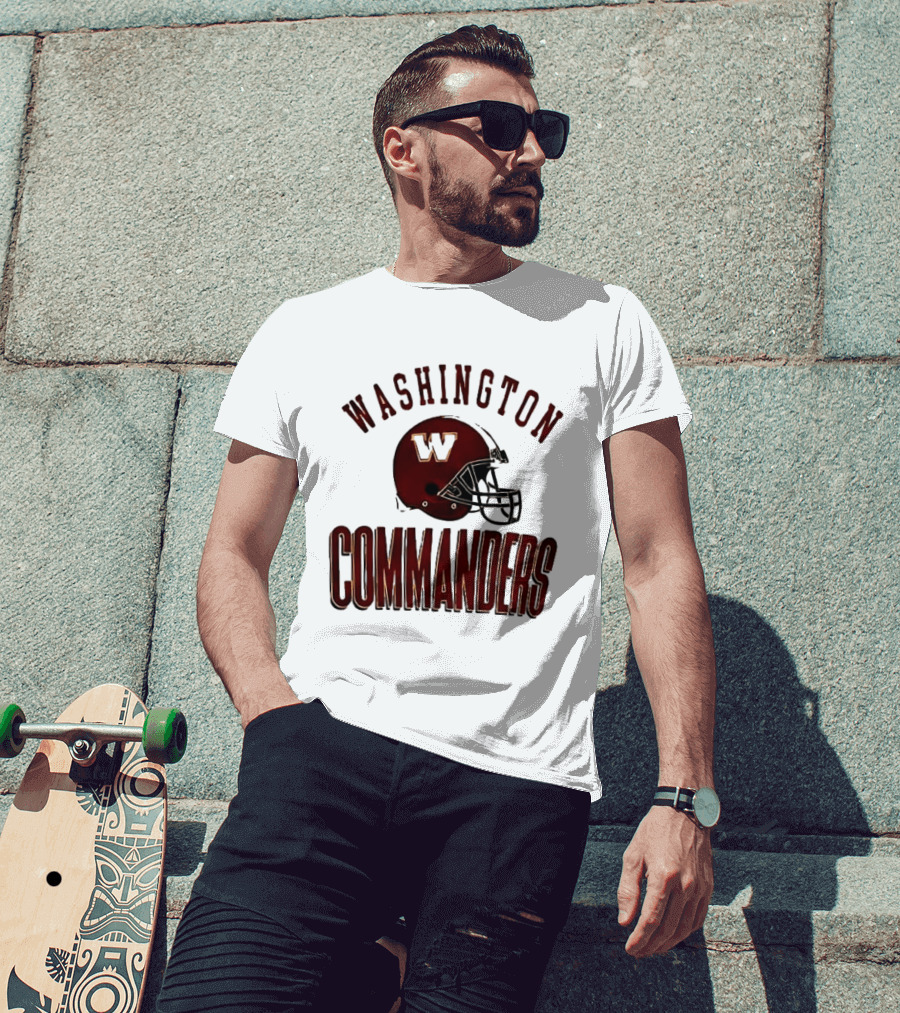 Washington Commanders Helmet Everyone Es Women's Sports T-Shirt