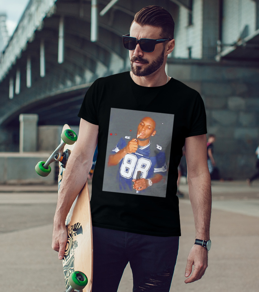 CeeDee Lamb Dallas Cowboys 88 Jersey Holding Beer Smoking T-Shirt