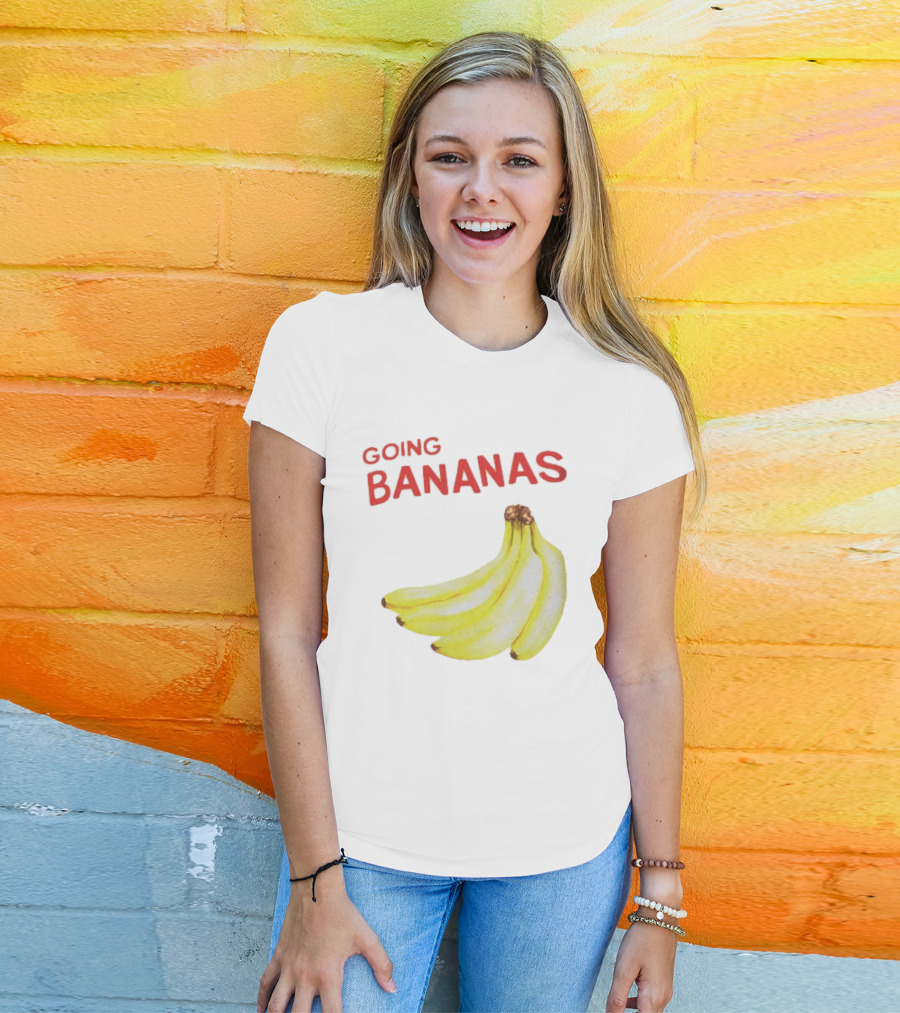 Going Bananas Funny Yellow Fruit Pun T-Shirt