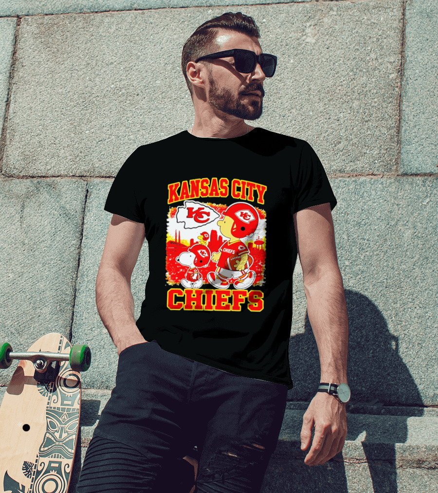 Kansas City Chiefs Snoopy Woodstock Skyline Football 2026 T-Shirt