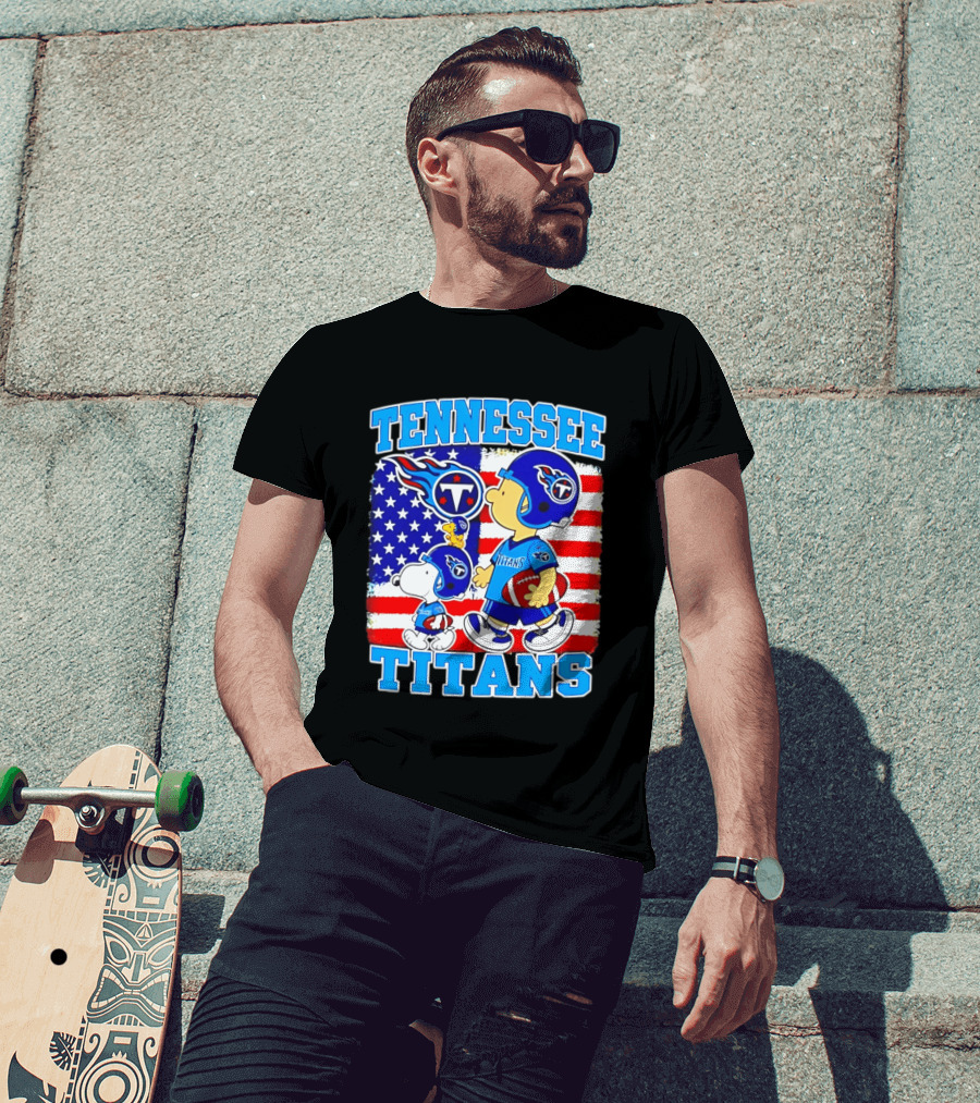 Tennessee Titans Snoopy Woodstock American Flag NFL Football 2026 T-Shirt