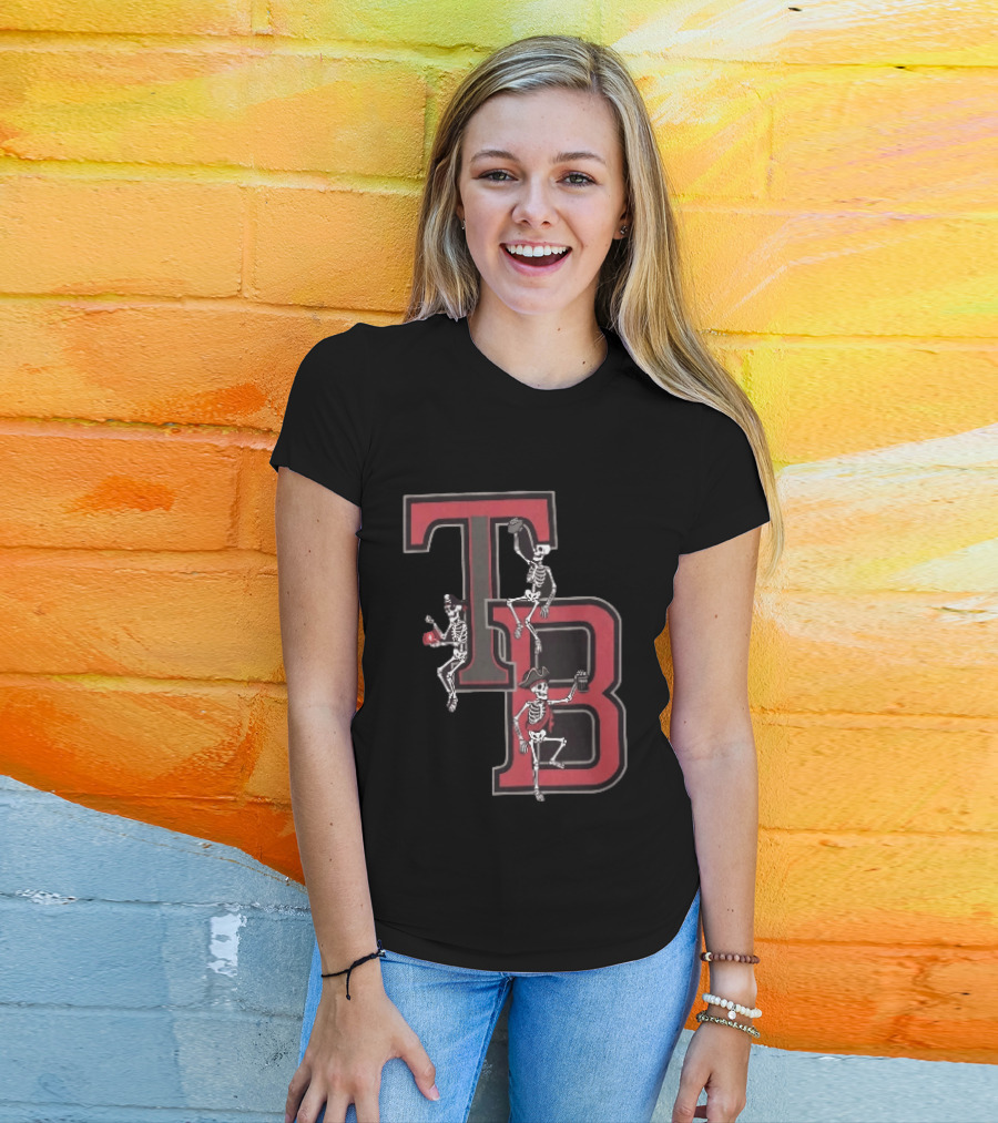 Tampa Bay Buccaneers TB Pirate Skeletons Football T-Shirt