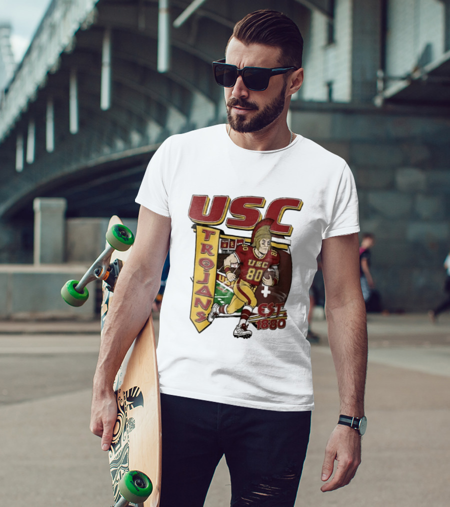 USC Trojans Football Player Cartoon Scoreboard Est 1880 T-Shirt