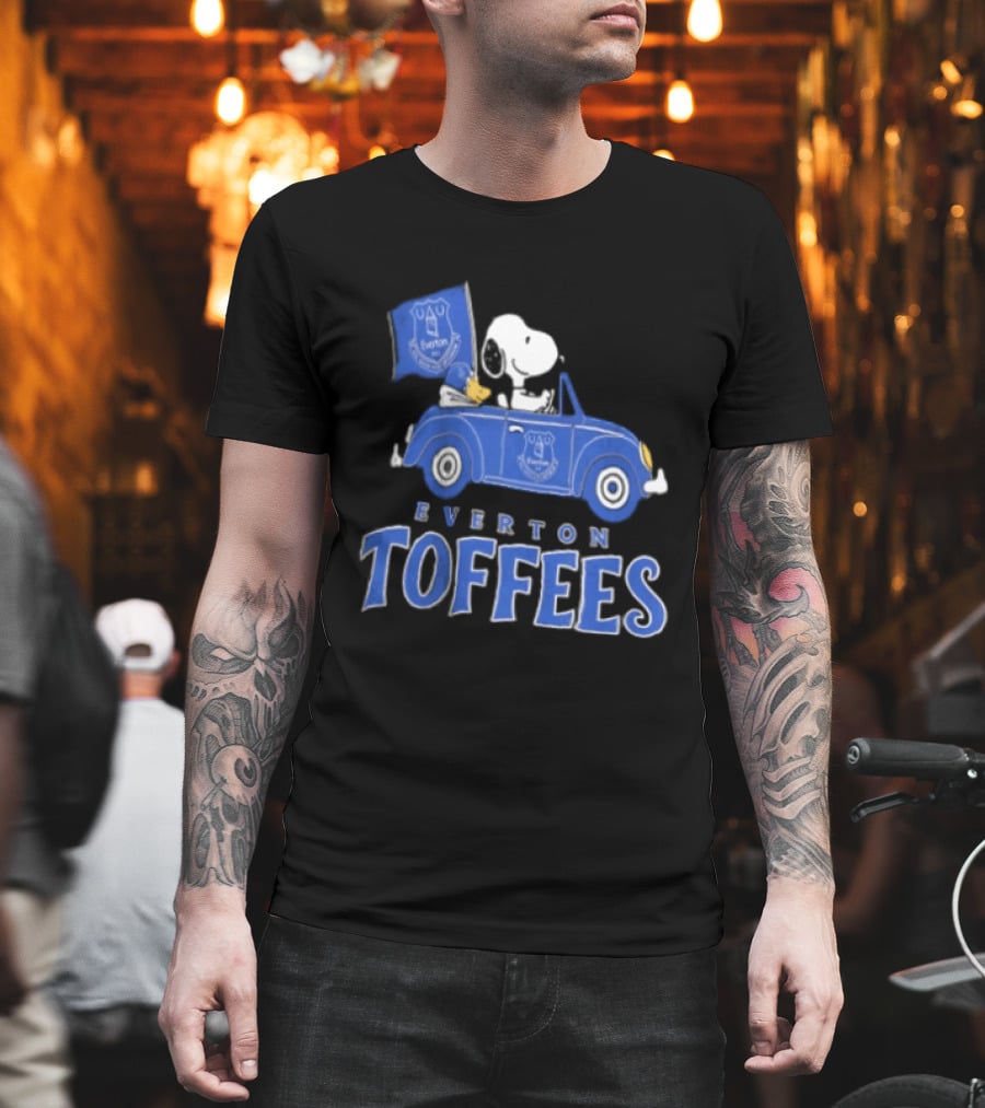 Everton Toffees Snoopy And Woodstock Driving With Flag T-Shirt