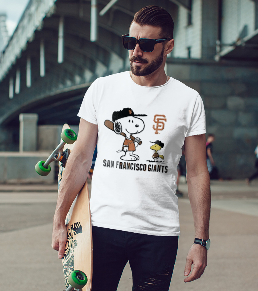 San Francisco Giants Snoopy Woodstock Cartoon Baseball MLB T-Shirt