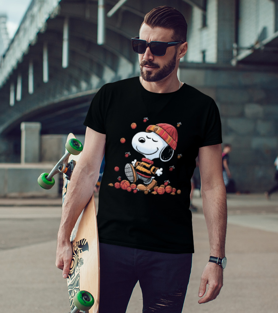 Miami Heat NBA Snoopy Walking Beanie Striped Flaming Basketballs Black T-Shirt