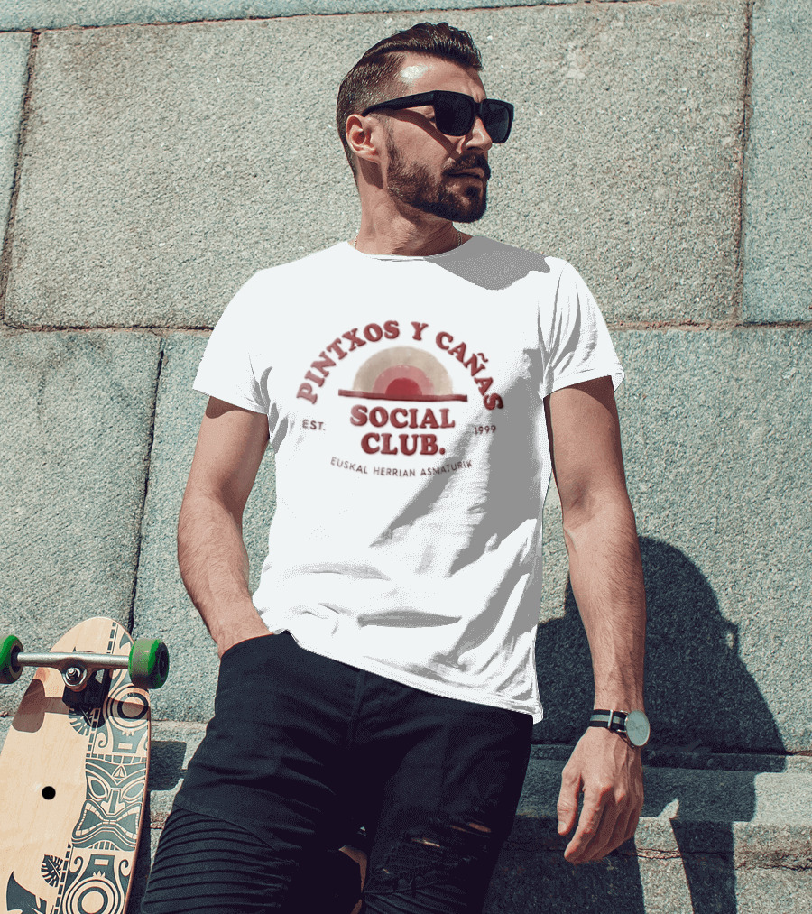 Pintxos Y Canas Social Club Est 1999 Euskal Herrian Asmaturik Sunrise Concentric Arches T-Shirt