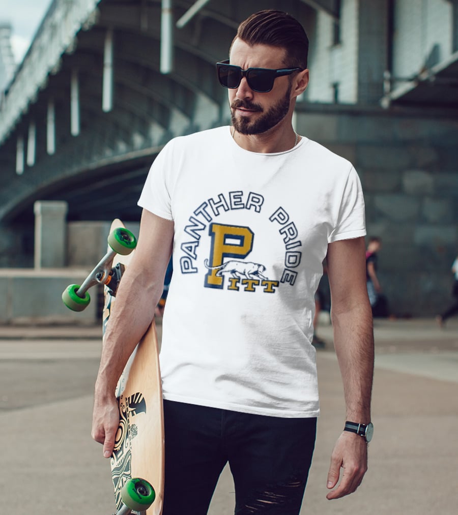 Panther Pride Crouching Feline Yellow Block Letter P Pitt T-Shirt