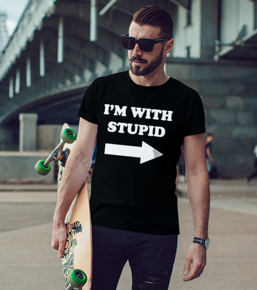 I'm With Stupid Ben Affleck Arrow Humor T-Shirt
