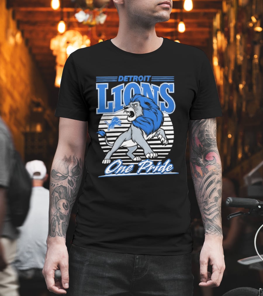 Detroit Lions One Pride Roaring Lion Fan T-Shirt