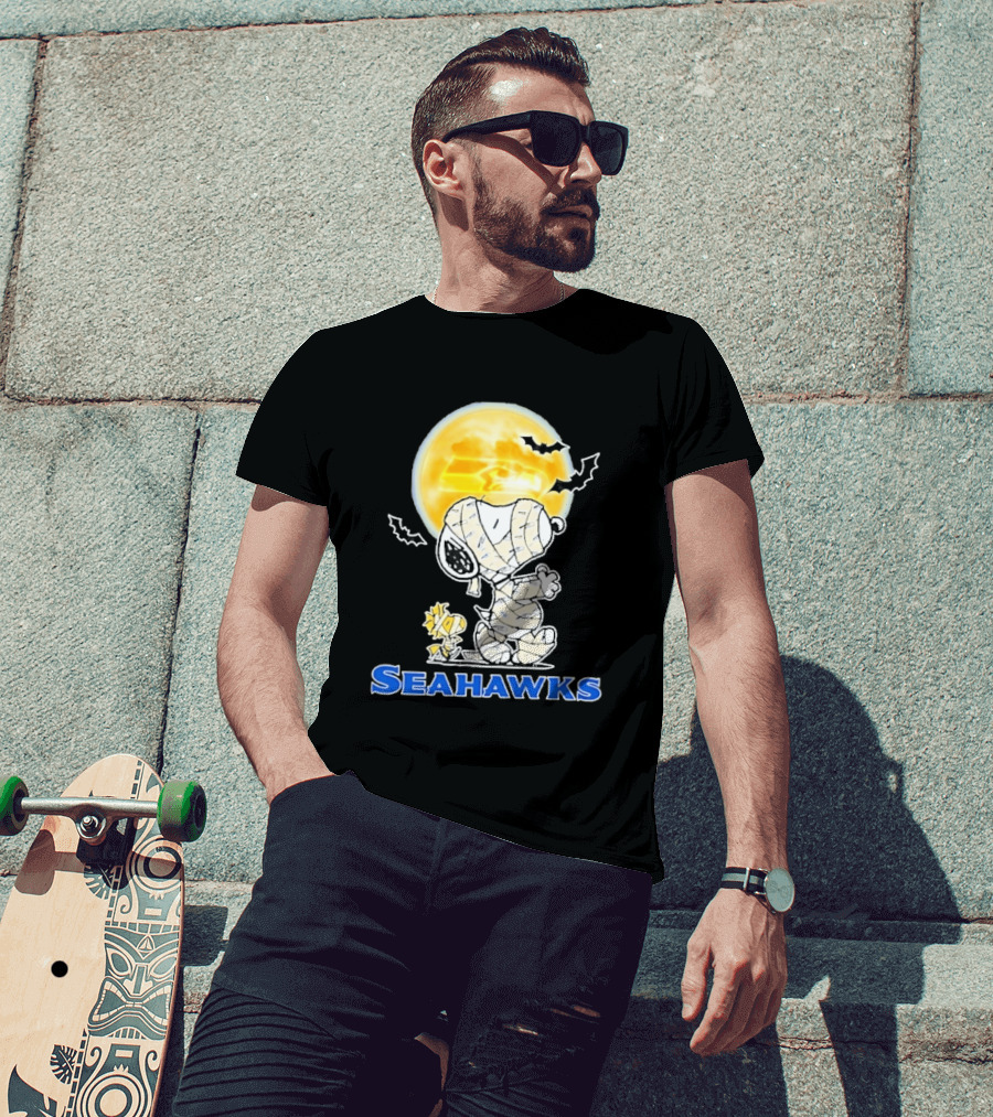 Seattle Seahawks Snoopy Mummy Halloween Moon T-Shirt