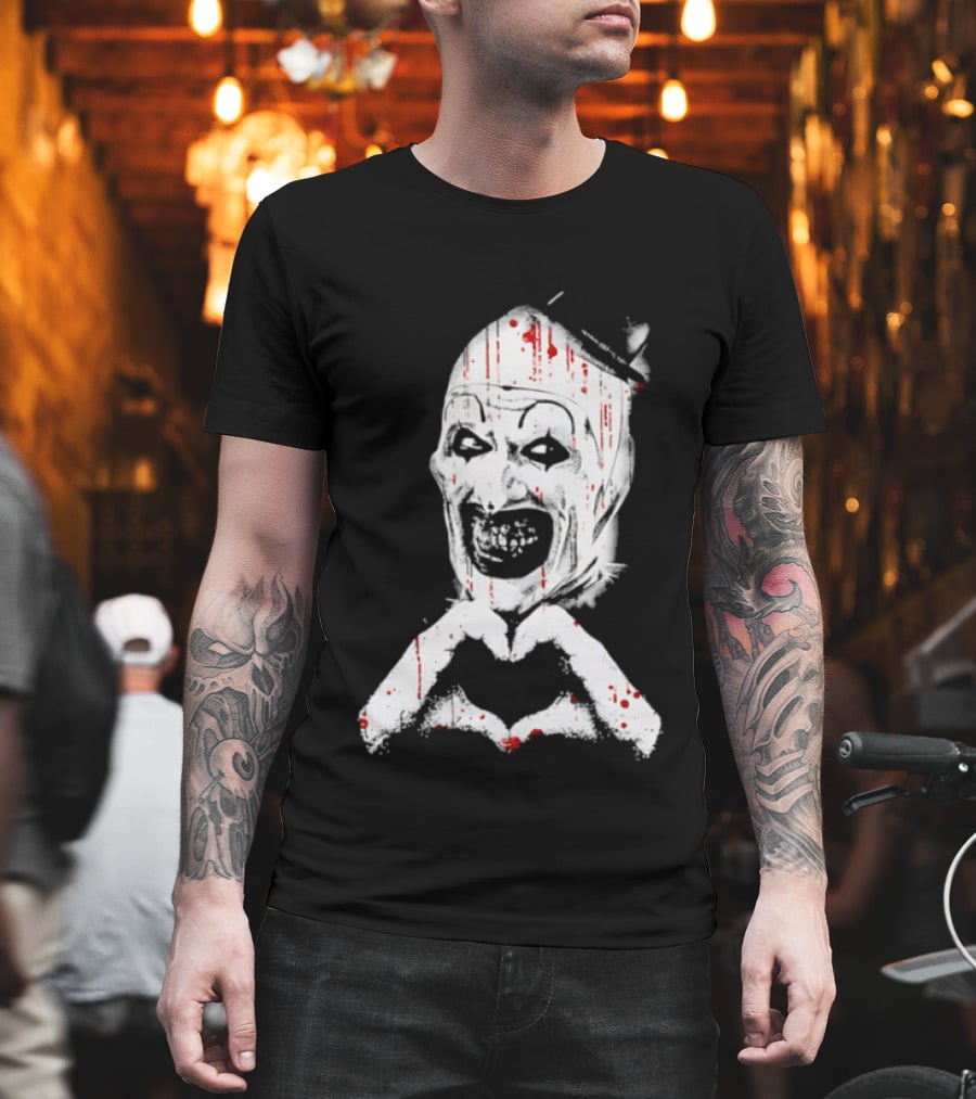 Terrifying Clown With Creepy Heart Hands And Bloody Accents T-Shirt