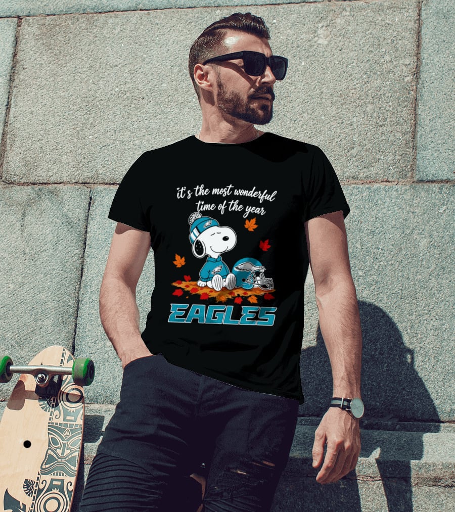 Snoopy Philadelphia Eagles It's The Most Wonderful Time Of The Year T-Shirt
