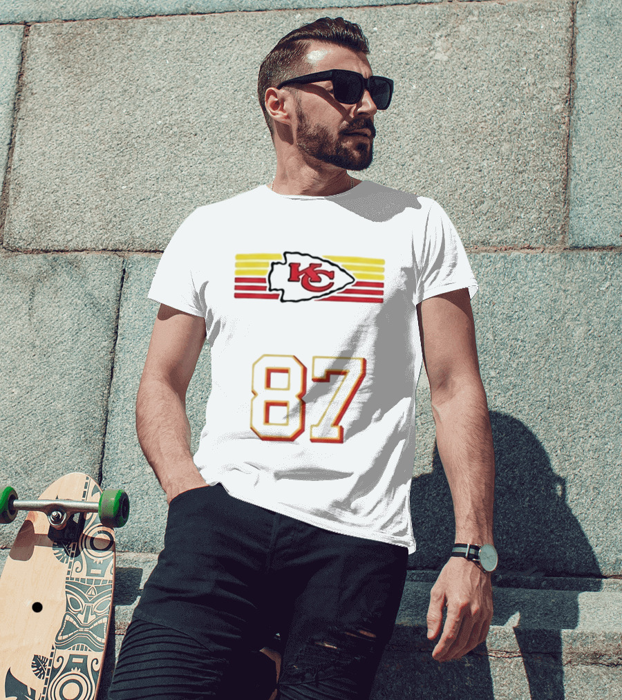 Travis Kelce Kansas City Chiefs KC Logo 87 T-Shirt