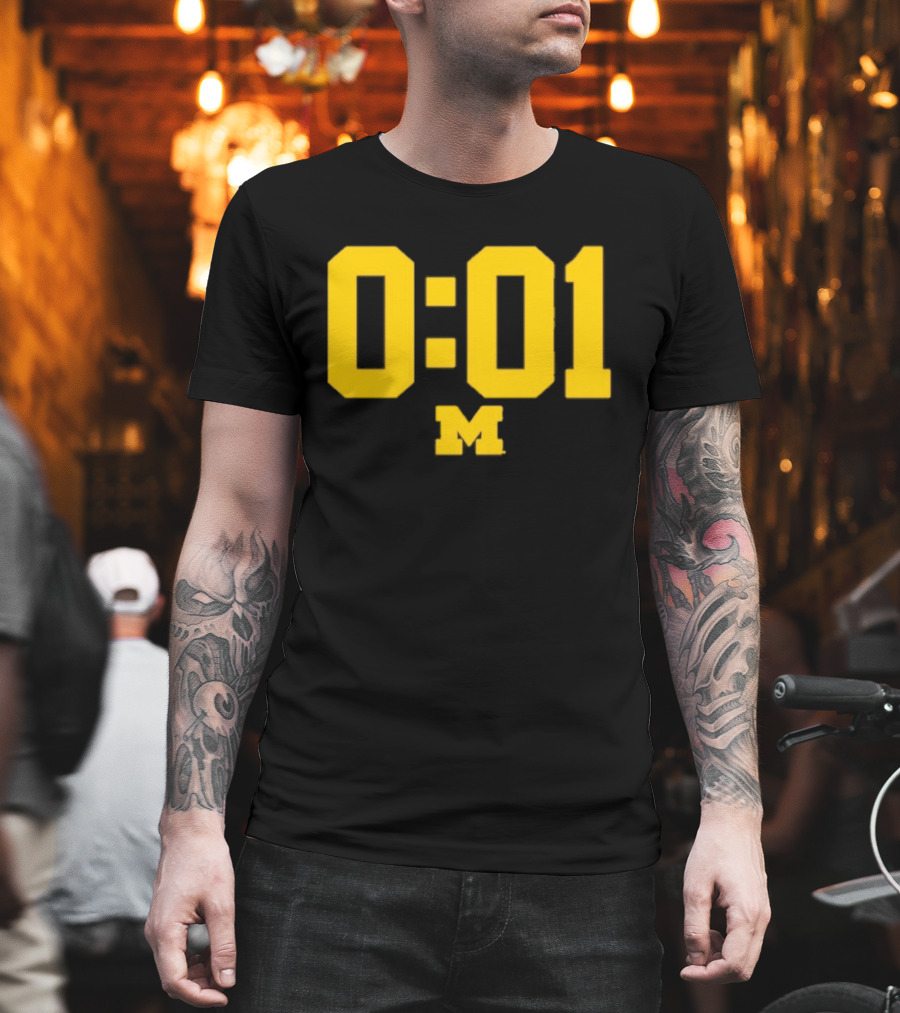 Michigan Wolverines 0.01 Seconds M T-Shirt