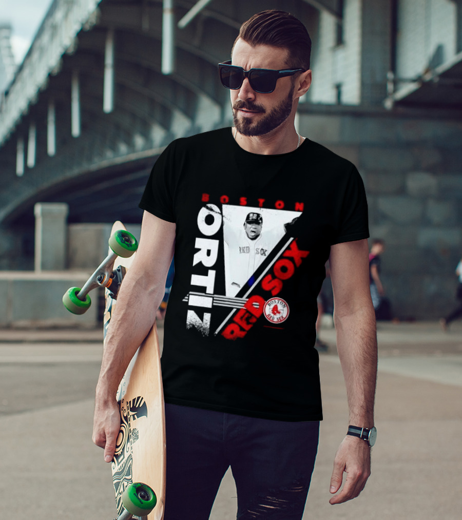 David Ortiz Boston Red Sox Celebrating T-Shirt
