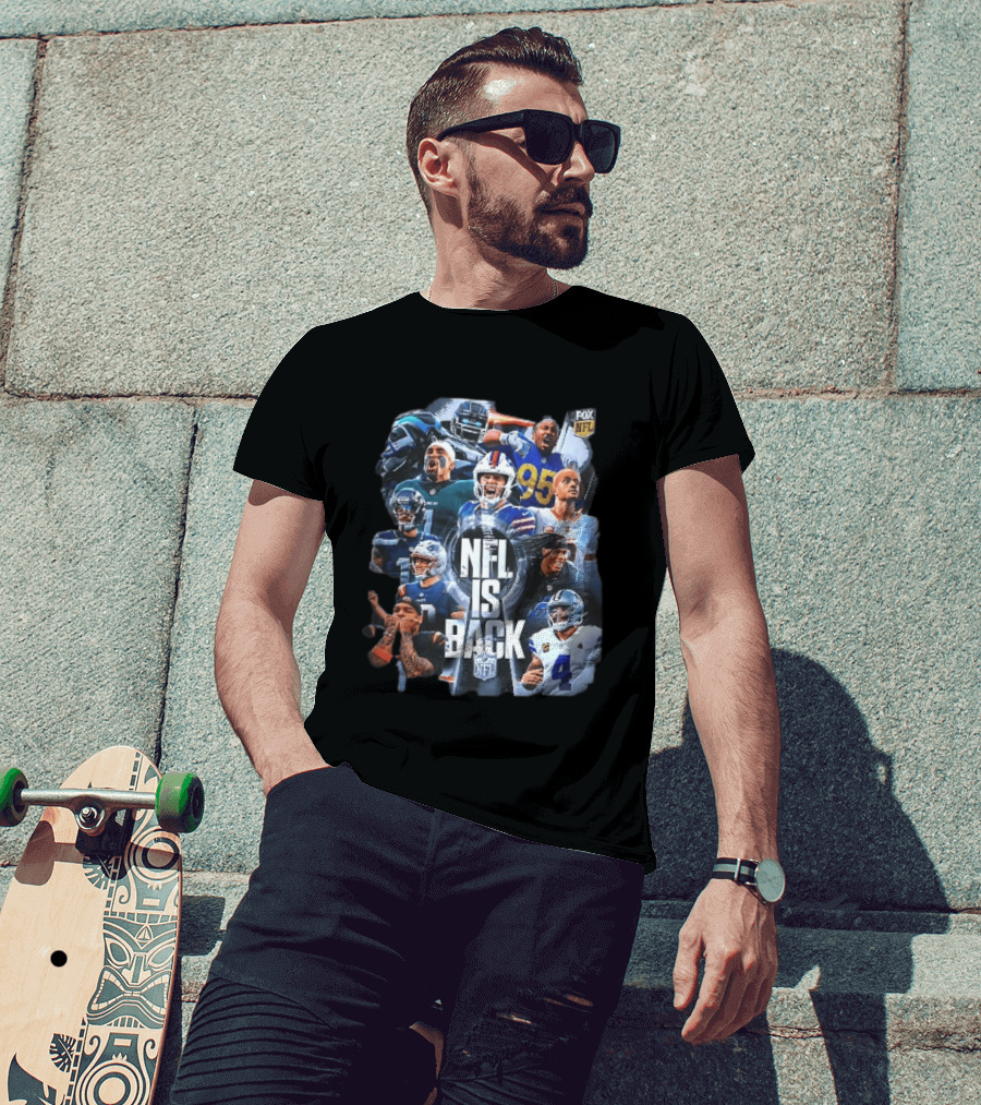 Fox NFL Is Back Vince Lombardi Trophy Football Player Collage T-Shirt