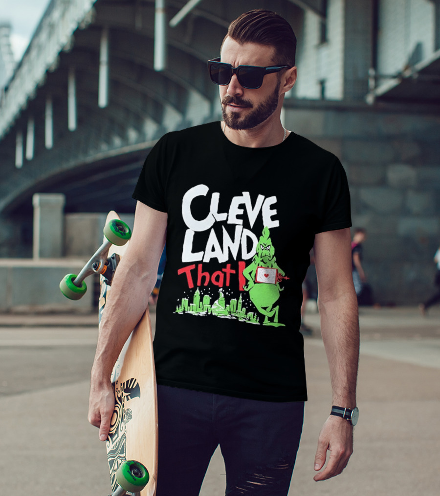 Cleveland That I Grinch Holiday Skyline Sweater T-Shirt
