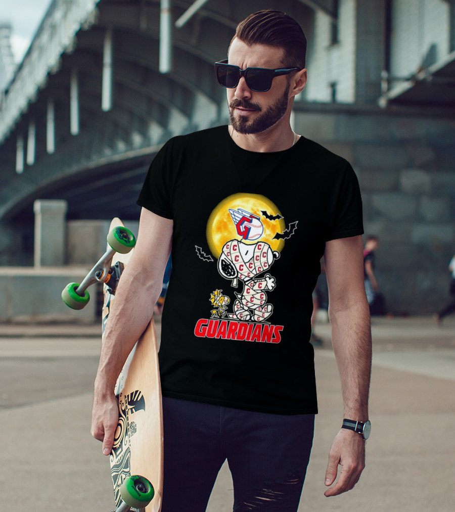 Cleveland Guardians Snoopy Woodstock Mummy Halloween Moon T-Shirt
