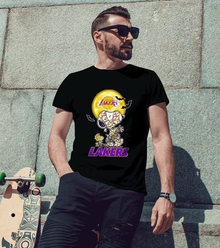Los Angeles Lakers Snoopy Woodstock Mummy Halloween Moon Bats T-Shirt