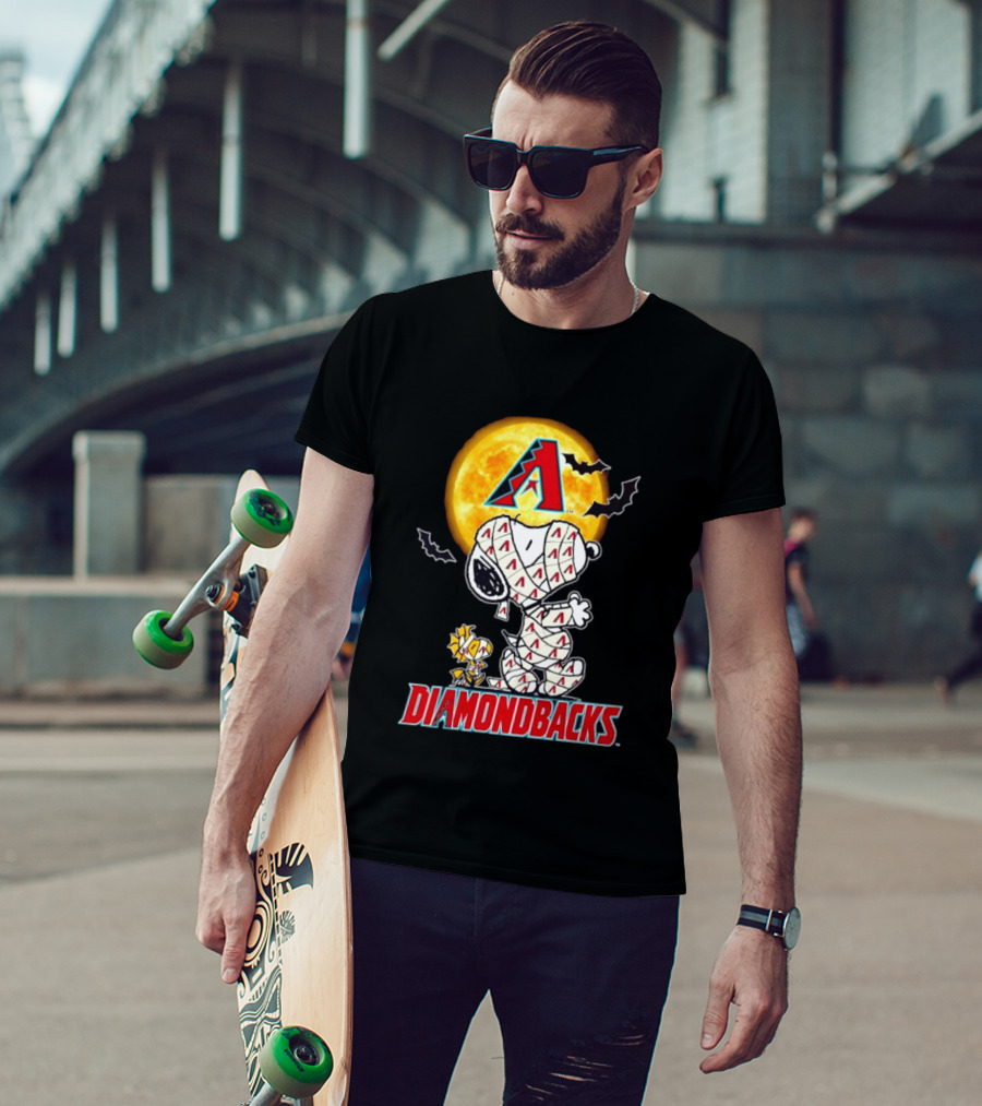 Arizona Diamondbacks Snoopy Woodstock Mummy Halloween Moon Bats T-Shirt