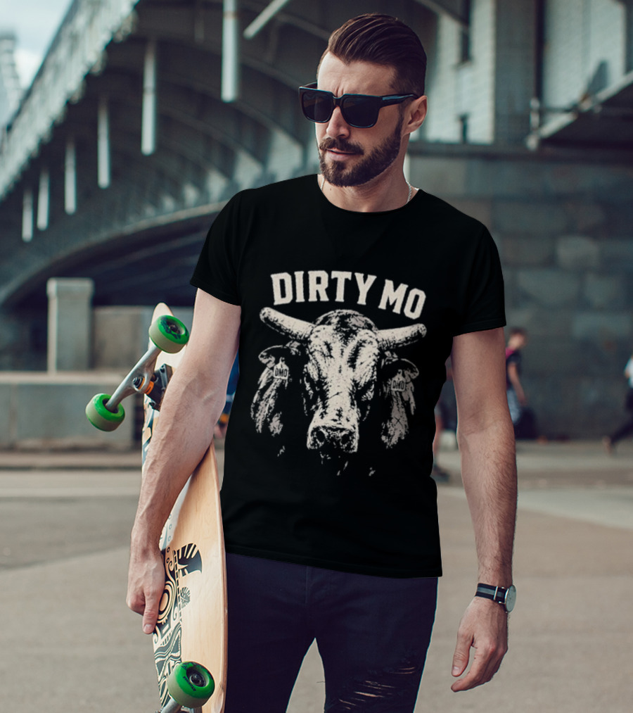 DIRTY MO Rodeo Bull Head T-Shirt