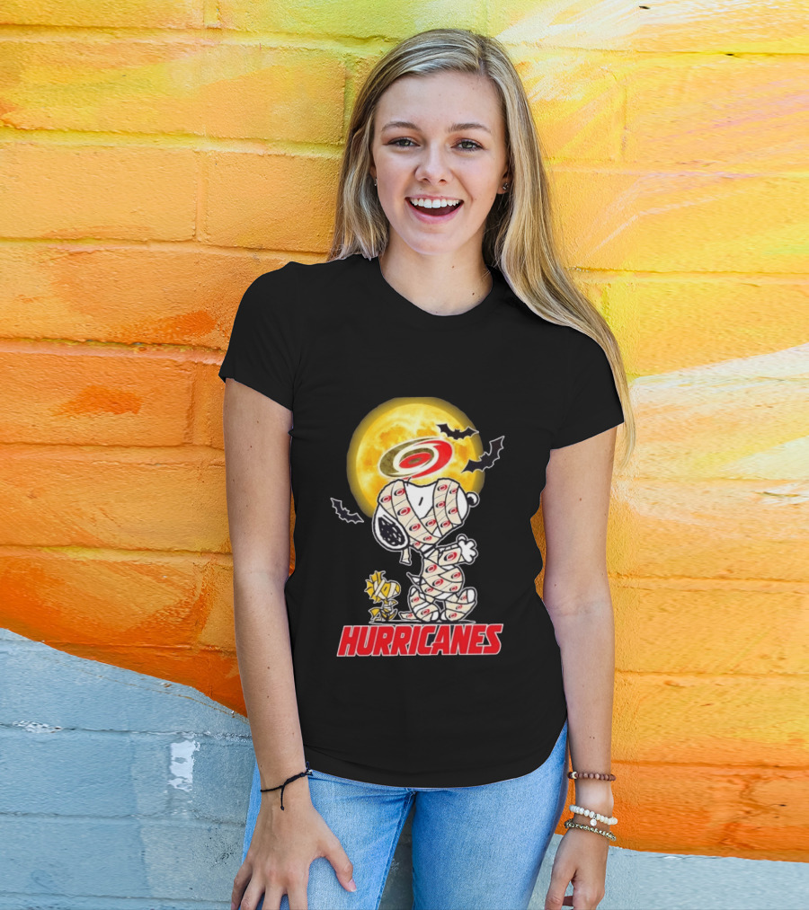 Carolina Hurricanes Snoopy Woodstock Mummy Halloween Moon Bats T-Shirt