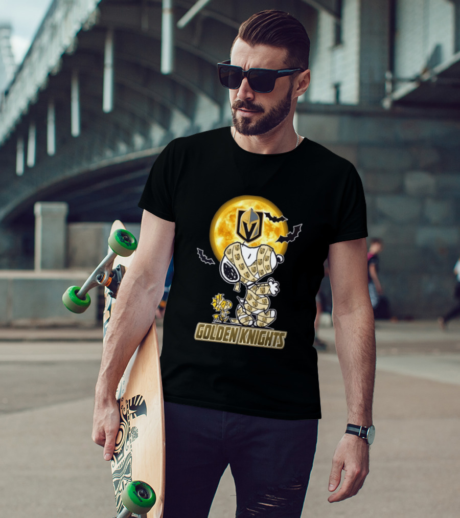Vegas Golden Knights Snoopy Woodstock Mummy Halloween Moon T-Shirt