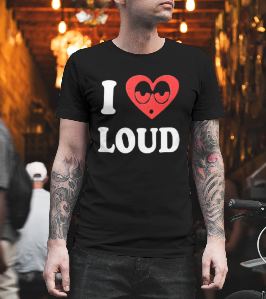 I Love Loud Red Heart Droopy Eyes Cartoon T-Shirt