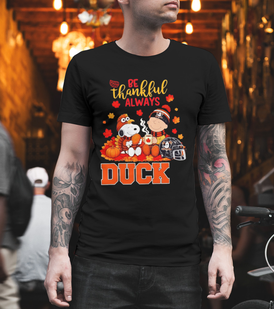 Be Thankful Always Snoopy Charlie Brown Ducks Fans Autumn Leaves T-Shirt