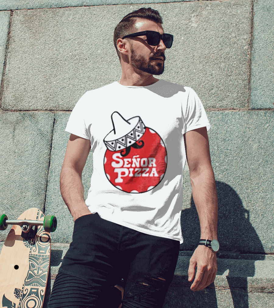 Señor Pizza Red Apron With Mustache And Patterned Collar T-Shirt