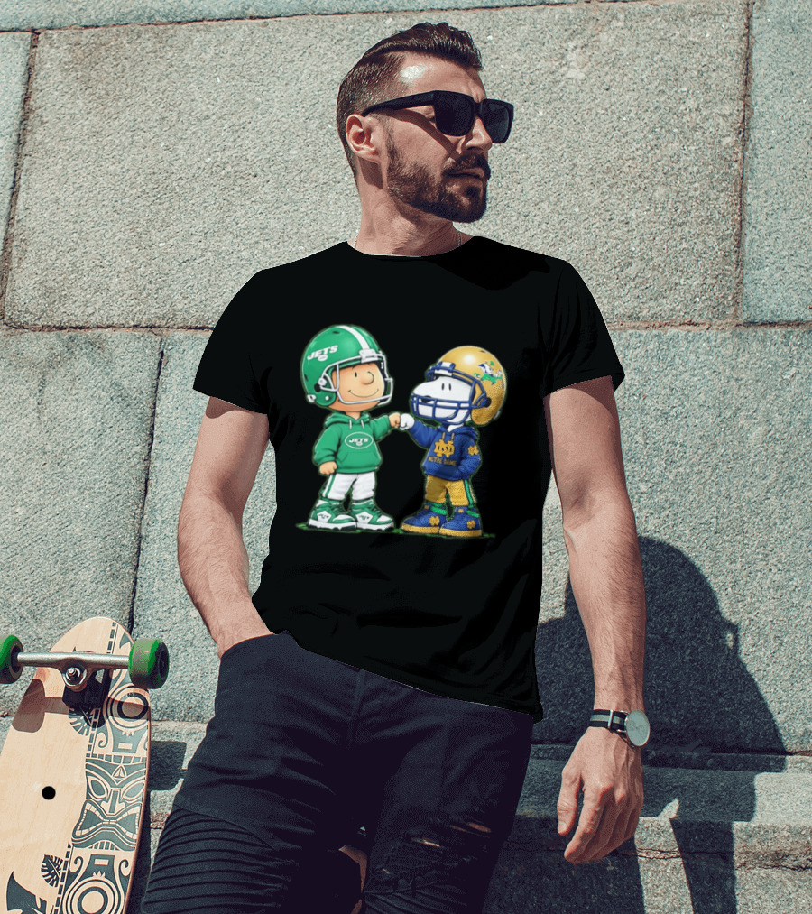 Charlie Brown Jets Snoopy Notre Dame Fist Bump T-Shirt