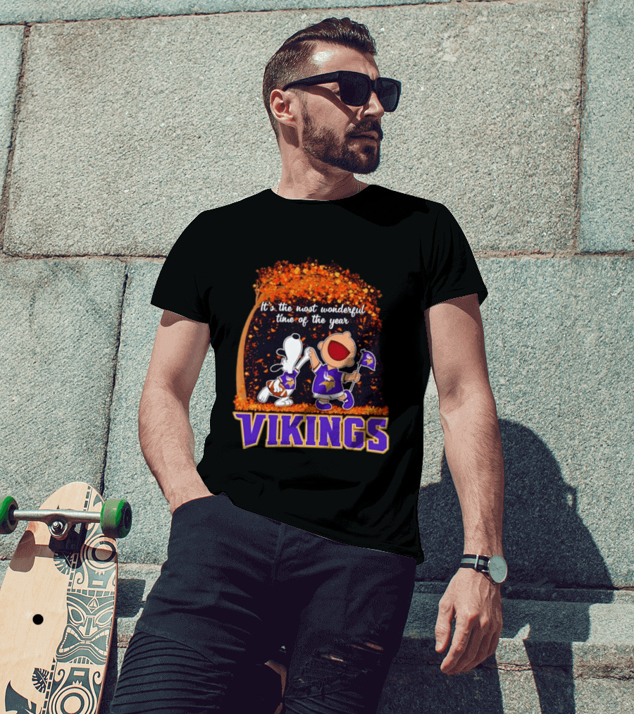 Snoopy Charlie Brown Dancing Minnesota Vikings It's The Most Wonderful Time Of The Year T-Shirt