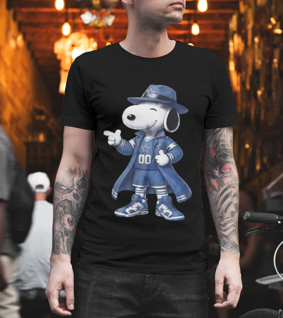 Snoopy Dallas Cowboys 00 Jersey Peanuts Character NFL Team Fan T-Shirt