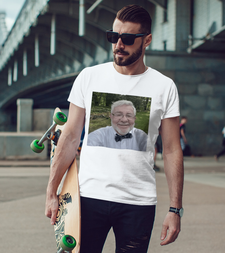 John Chungus Selfie Bow Tie Grandpa Outdoors T-Shirt